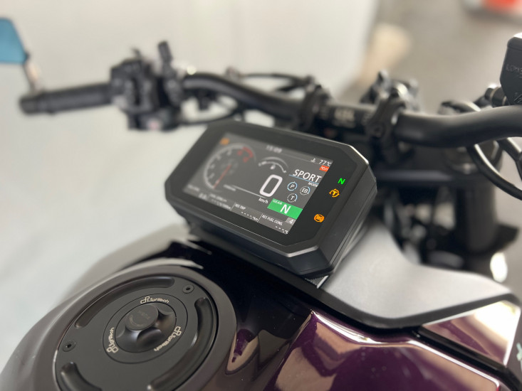 HONDA CB750 HORNET SYLIA - PUILBOREAU