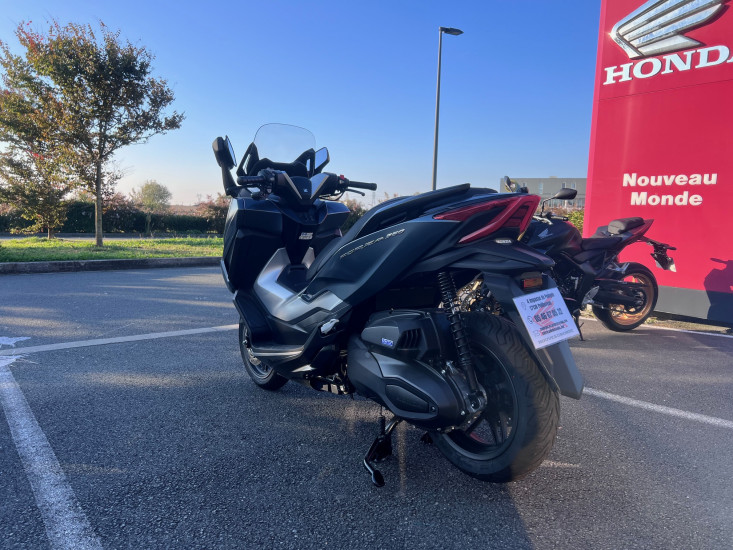 HONDA NSS350 FORZA - PUILBOREAU