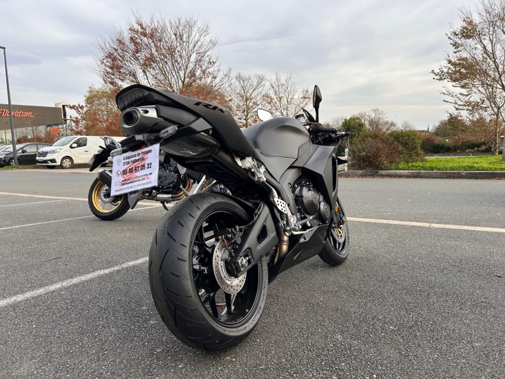 HONDA CBR600RR - PUILBOREAU