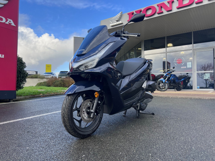 HONDA PCX 125 - PUILBOREAU