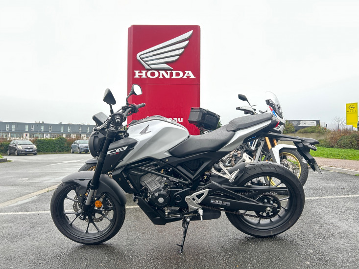 CB 125 R - PUILBOREAU