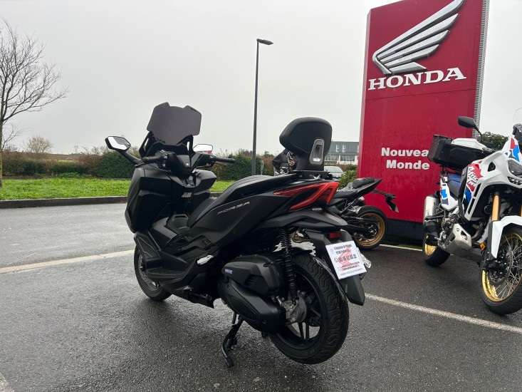 HONDA FORZA 125 - PUILBOREAU