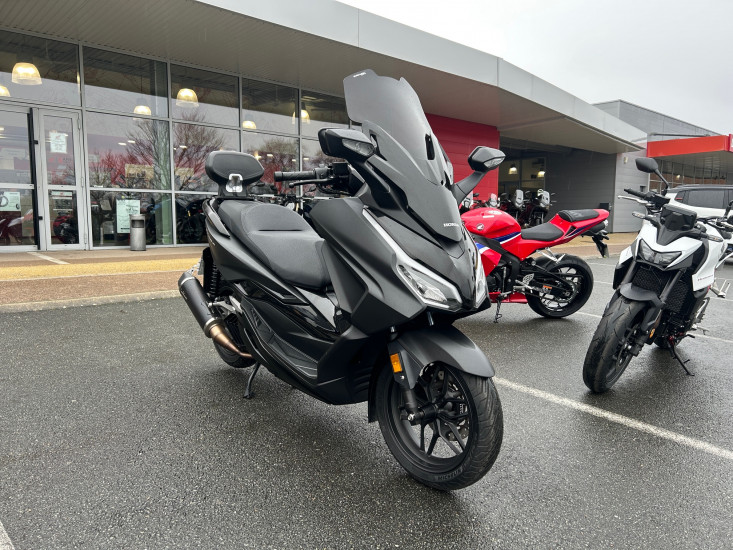 HONDA FORZA 125 - PUILBOREAU