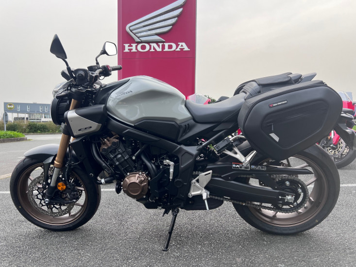 HONDA CB650R E-CLUTCH A2 - PUILBOREAU