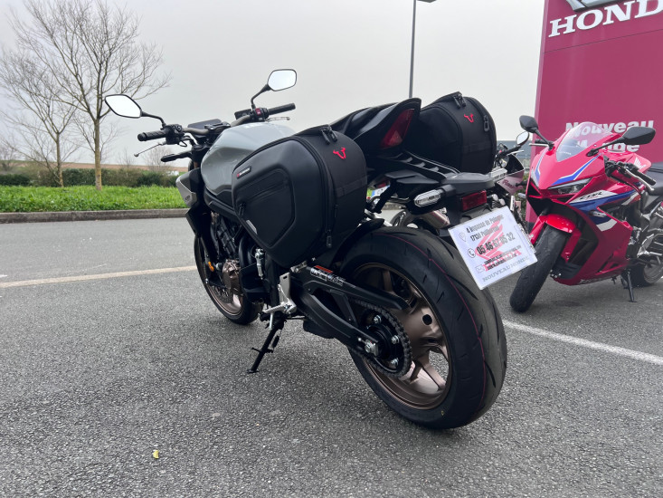 HONDA CB650R E-CLUTCH A2 - PUILBOREAU